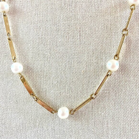 😃 $5 ADD-ON 😃 Faux Pearl And Flat Link Gold-tone Necklace EUC - Picture 2 of 3